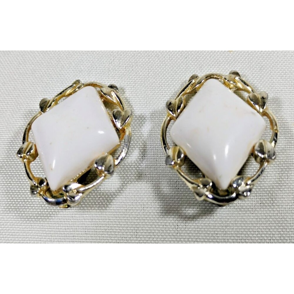 Vintage Clip-on Earrings w/ White Diamond-shaped Cabochon Silver Tone Border MCM